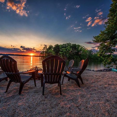 Lake Norman Hideaway Mooresville Bagian luar foto